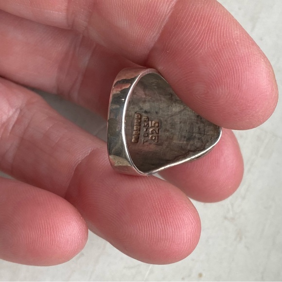 Sterling and stone ring - Picture 5 of 15